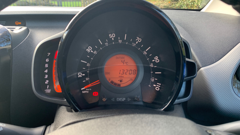 Peugeot 108 1.0 72 Allure 5dr Petrol Hatchback